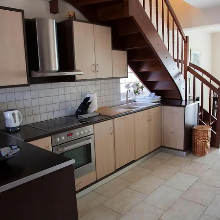 Litos ארגוסטולי